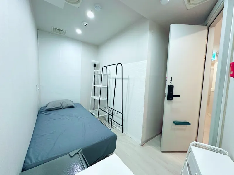 [Dongjak, Seoul] Clean female-only gositel in the ultra-close vicinity, 10 seconds from Nodeul Station 2