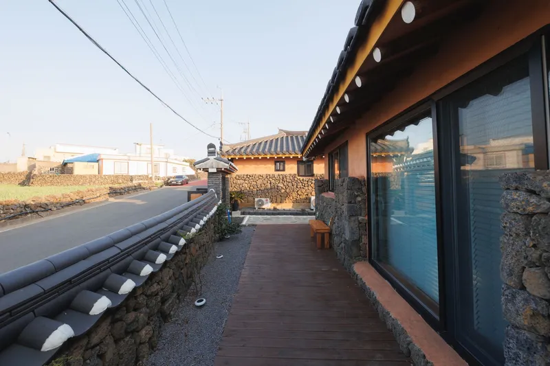 [Hangyeong, Jeju] Baekhap, a Hanok Pension with a cool breeze 7
