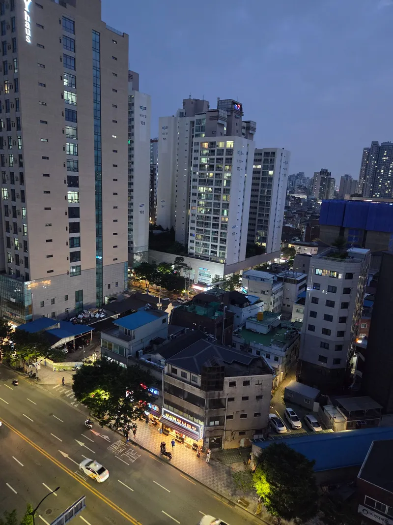 [Seongdong, Seoul][3 minutes from Wangsimni Station] Seongsu Seoul Forest Hanyang University / Free parking / City view / Full option / Pets / 3-4 people 23