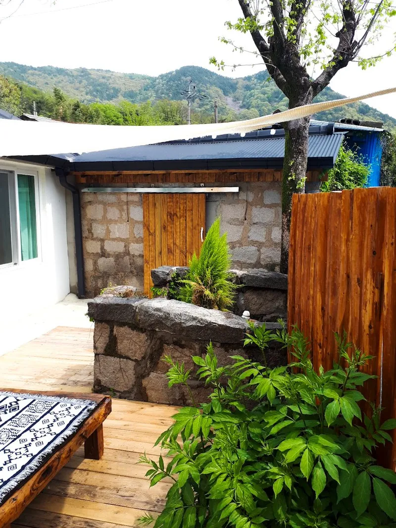 [Namhae] Pretty country house with yellow rafters and a yard, private stay #PetFriendly 33