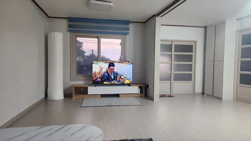 [서귀포 남원] 위미리 조용한 마을 큰거실 투룸 독채 잔디마당 19