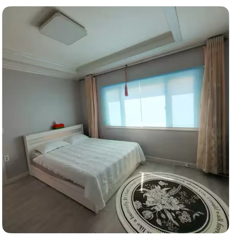 [Chuncheon] View restaurant Soyang River independent pension 2