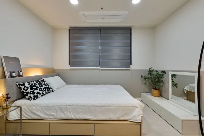[Yeongdeungpo, Seoul] Clean, newly built, 4-person, 3-room apartment near Daebang Station 4