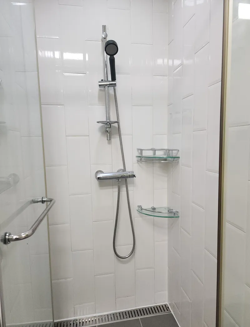 [Seongnam][Center of Bundang Jeongja Cafe Street] Pleasant large complex with 3 elevators 10
