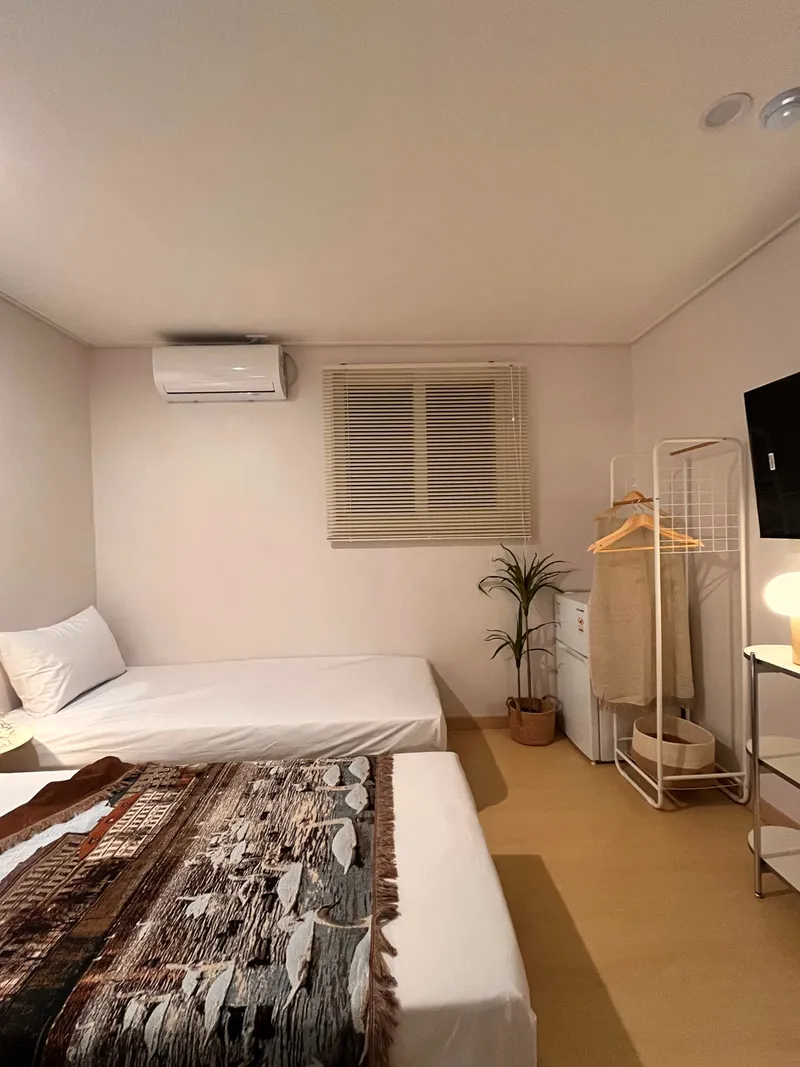 [Bucheon] 5 min walk from Wonjong Station Remodeled + Stay + Room 101 7
