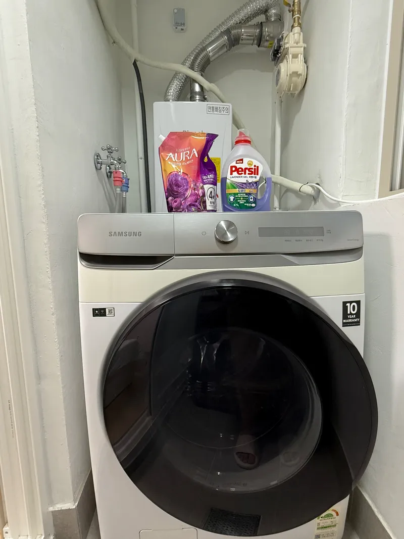 [Seocho, Seoul] 5-minute walk from Seocho Station / 1 free parking space 19