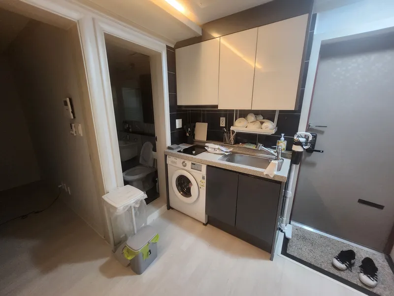 [Jung-gu, Daejeon] 5 minutes from Jung-gu Office Station, clean and spacious 1.5 room 9