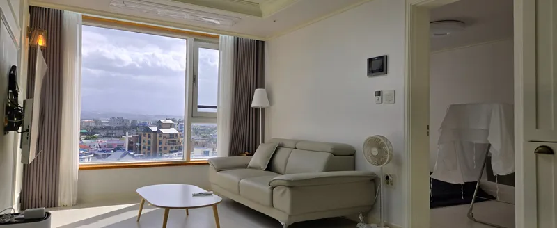 [Jocheon, Jeju] Nordic-style full-service officetel 3 minutes walk away 19