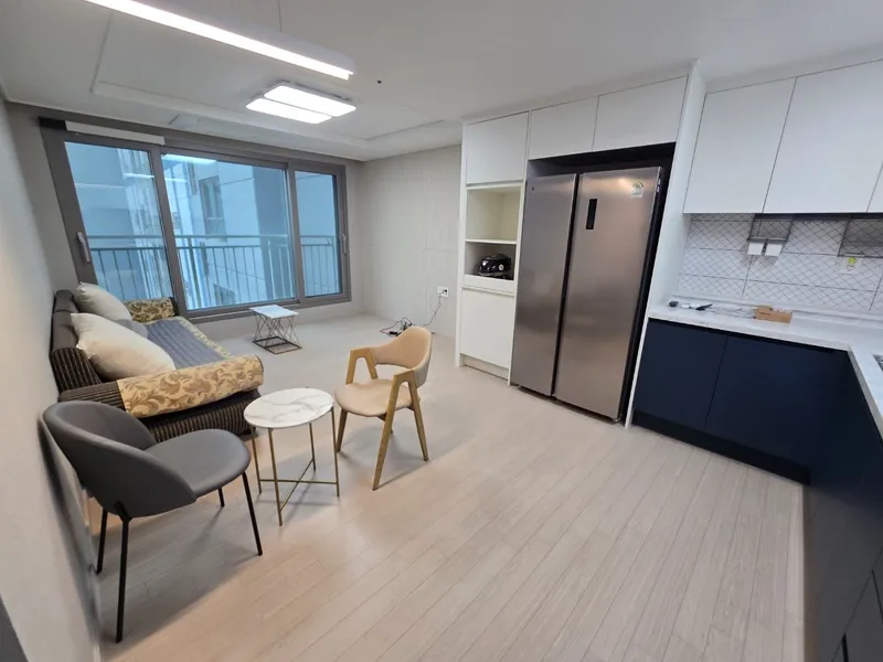 [Gangseo, Busan] Room 2, Room 506, the closest accommodation to Gimhae Airport 8