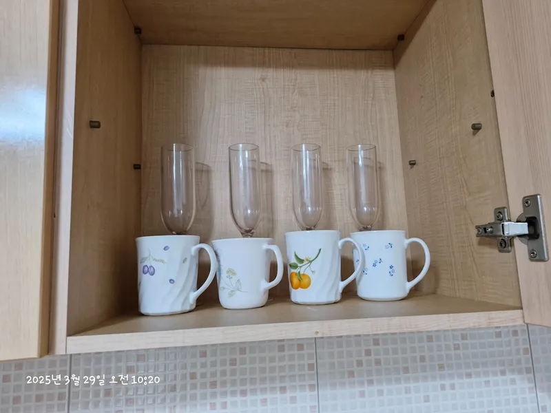 [서울 금천] 넓은 2룸 따뜻/침대3개/5인 6