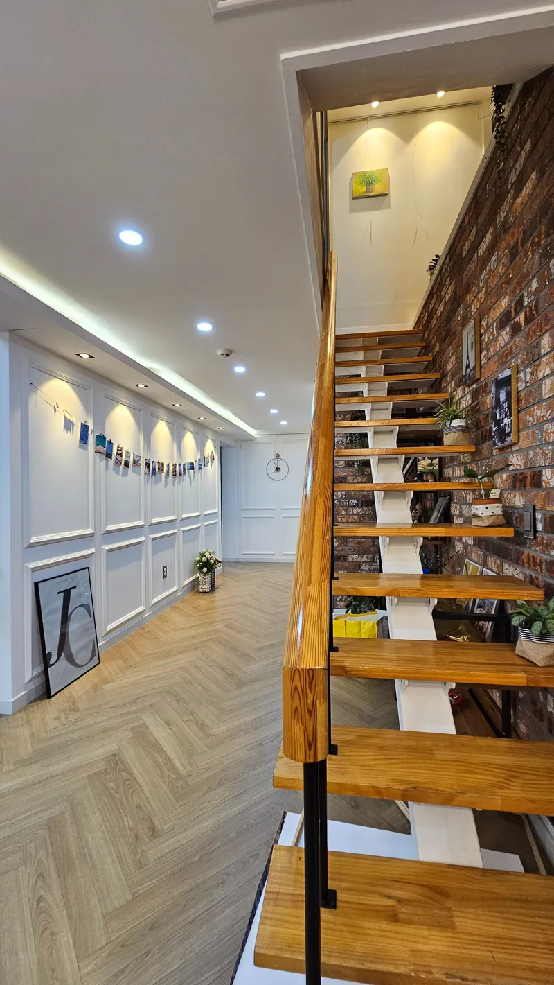 [Yangsan] Yangsan, Gyeongnam Province - Yangsan Station/Newly built duplex. 50 pyeong (approximately 160 sq ft). 3 bedrooms. 2 living rooms. 3 bathrooms. 57