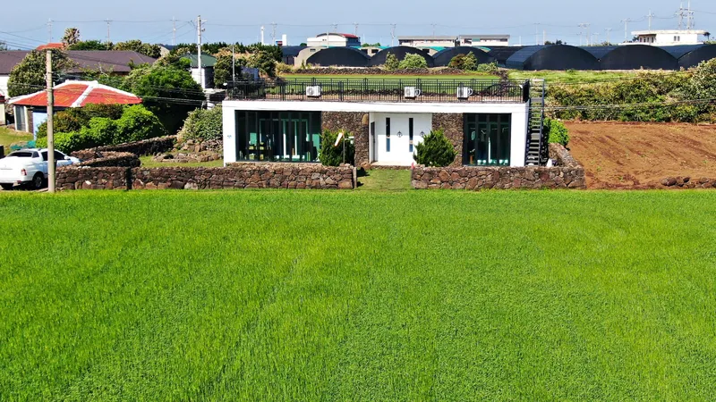 [Hangyeong, Jeju] Private guesthouse near Suwolbong Eongal Beach 17