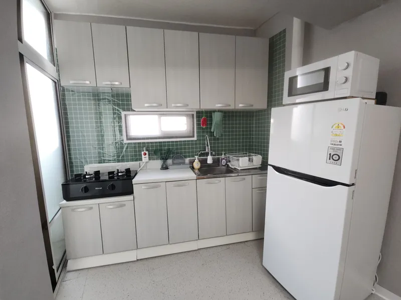[Pohang] IU (2 rooms/3 queen beds/up to 6 people) 17