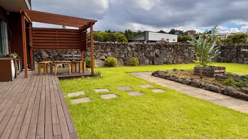 [Aewol, Jeju] Pet-friendly two-room with a quiet lawn 51