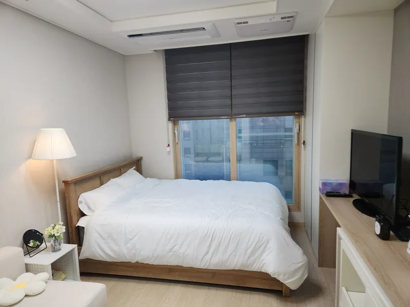 [Gangdong, Seoul] Open Discount, Fully Furnished, Sunny Studio Apartment in Godeok Station 6
