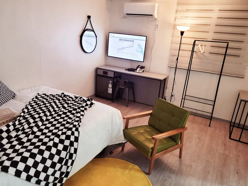 [Goyang] @ Large queen-size bed~ A space for comfortable rest~ 5
