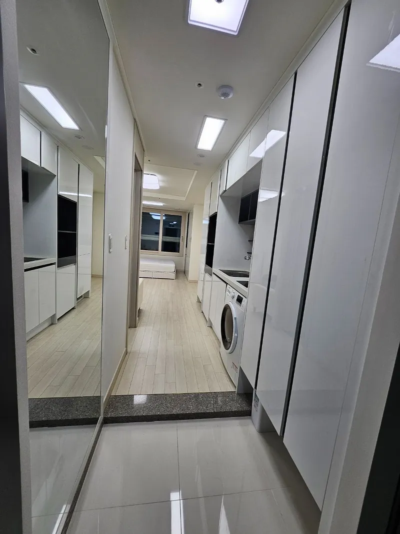 [Hwaseong] Newly built officetel with full options, 3-5 minutes walk from Byeongjeom Station, N.10 11