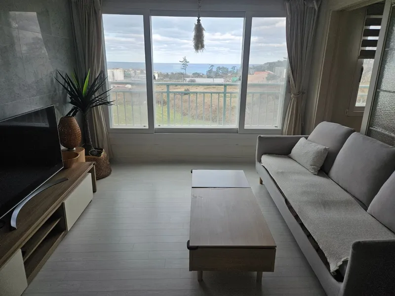 [Aewol, Jeju] A duplex on the top floor of a villa with an ocean view that was featured on TV 7