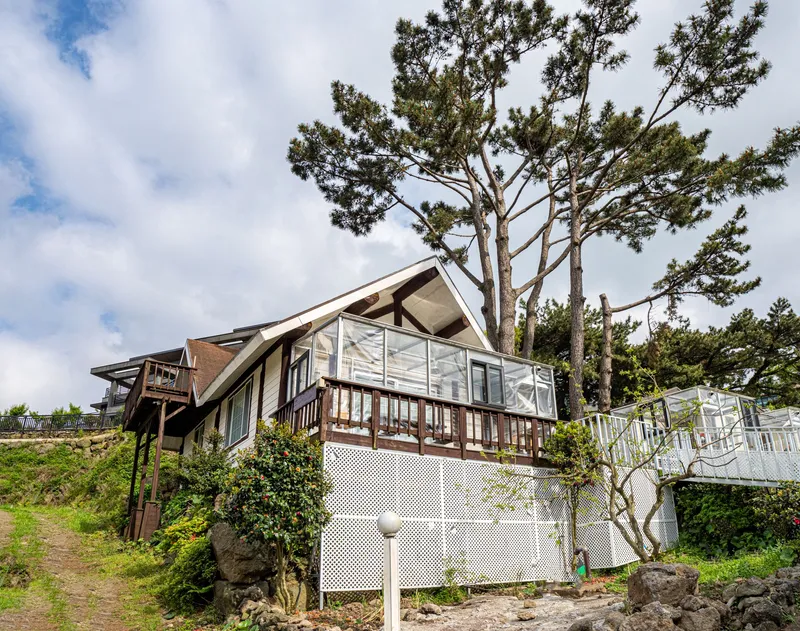 [Aewol, Jeju] Healing in Jeju Nature (duplex) #Pets allowed 12