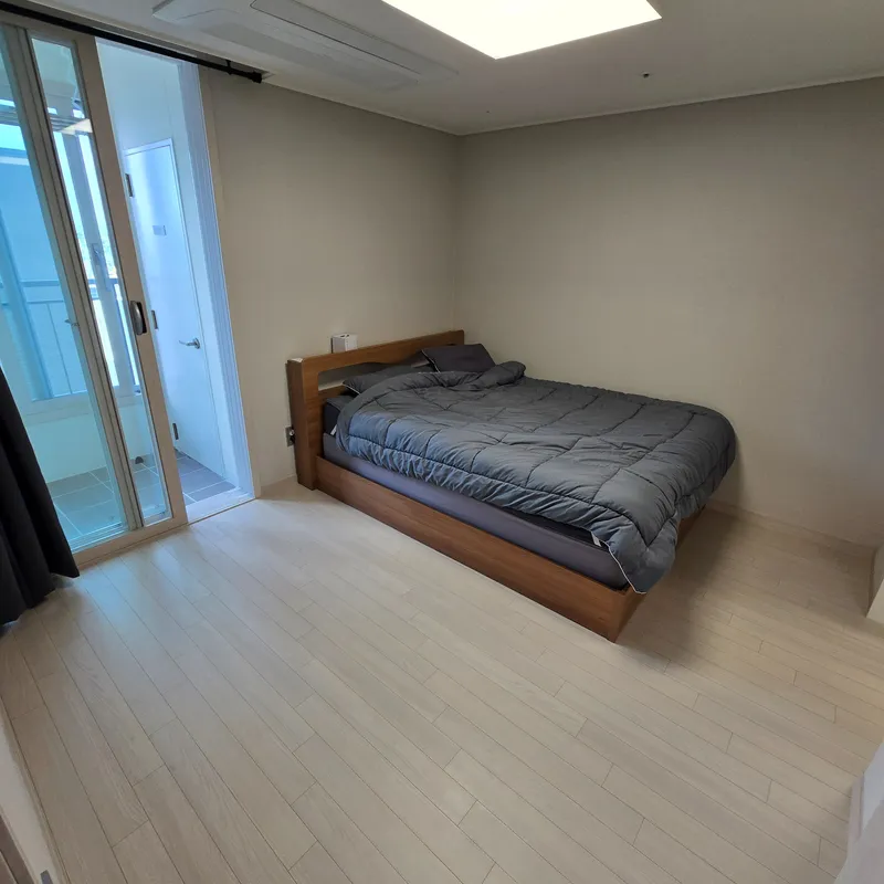 [Jung-gu, Daegu] Daegu Station Jungangno Station 25-pyeong officetel #Pets allowed 2