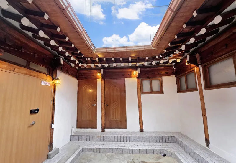 [Dongdaemun, Seoul] Hanok/Seongsu/11 people/4 rooms/2 bathrooms/Dapsimni/Air conditioner/Washer/Dryer 13