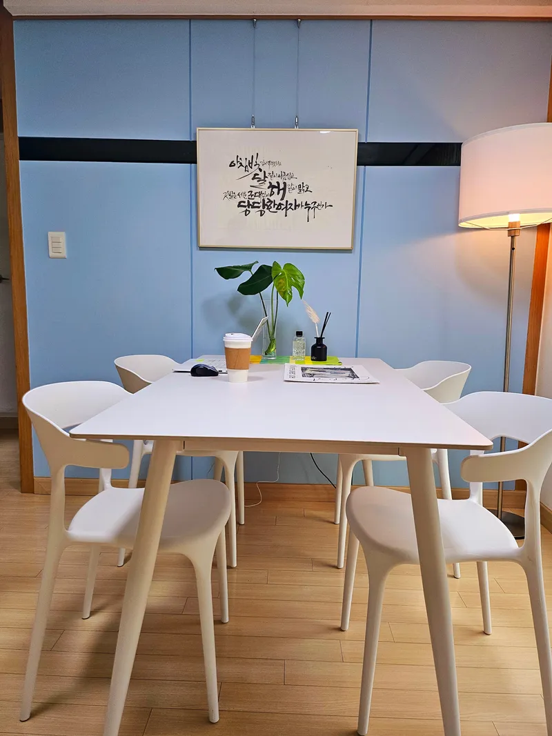[Dongjak, Seoul] 3-room modern hanok-style apartment 3 minutes from the main gate of Jungang University in Heukseok-dong 23