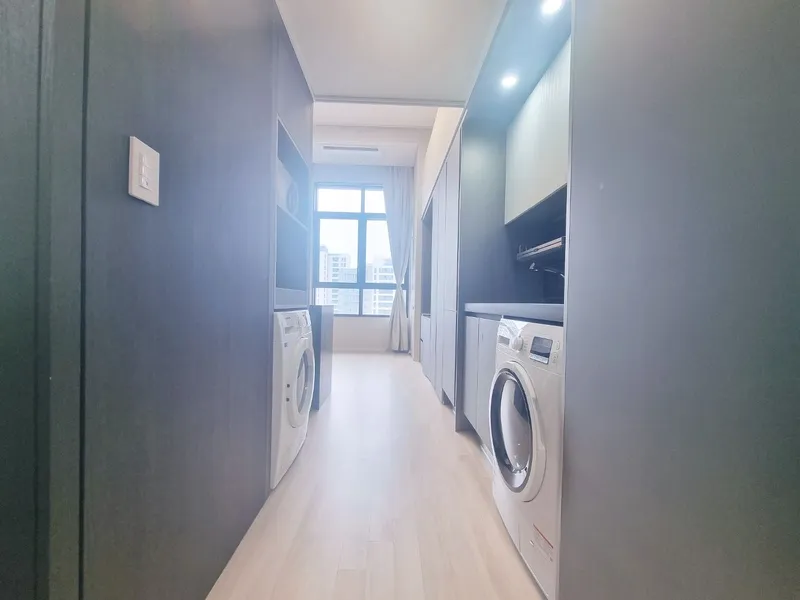 [Songpa, Seoul] Fully-furnished duplex studio with lake near Jamsil 2 7