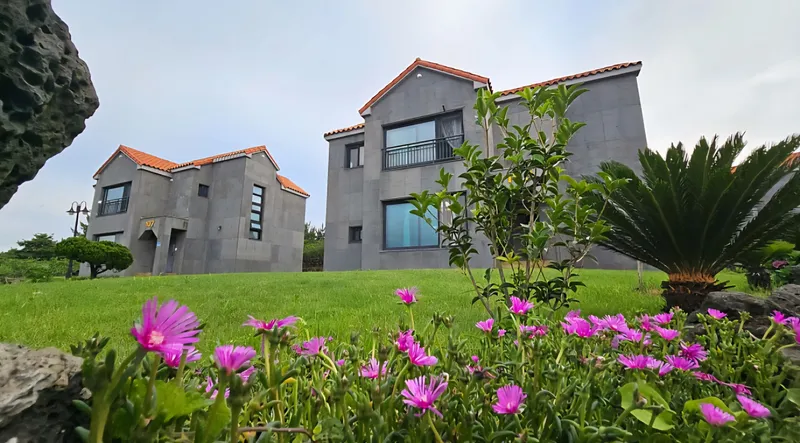 [Gujwa, Jeju] Ocean View, 2nd Floor/3 Rooms 18