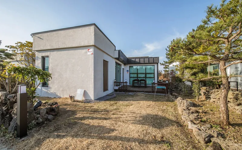 [제주 조천] 프라이빗 독채 마당보유 바베큐 가능 예쁜 주택 26