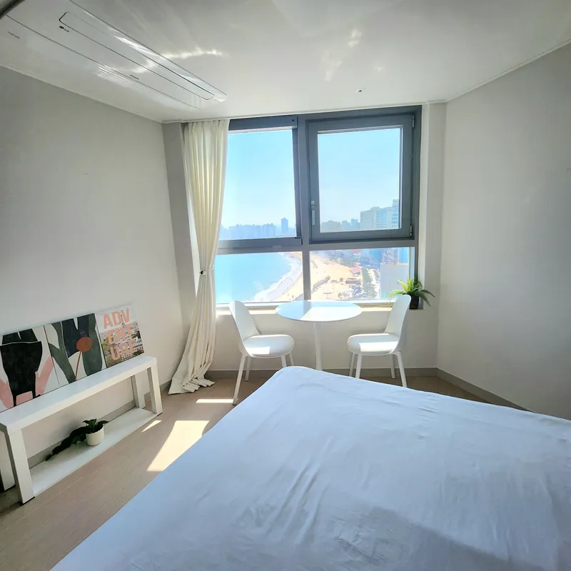 [Suyeong, Busan] A hot place, emotional accommodation just 1 minute from the beach 5