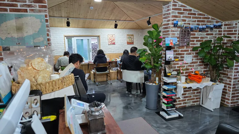 [Gujwa, Jeju] Hadori Byeolbangjin Gamseongsukso 37