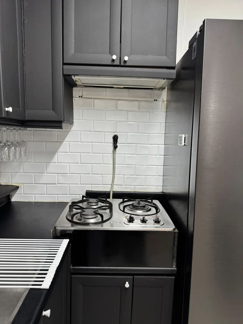 [Yongsan, Seoul] Haebangchon. Noksapyeong 5 min walk Itaewon 3 room 16