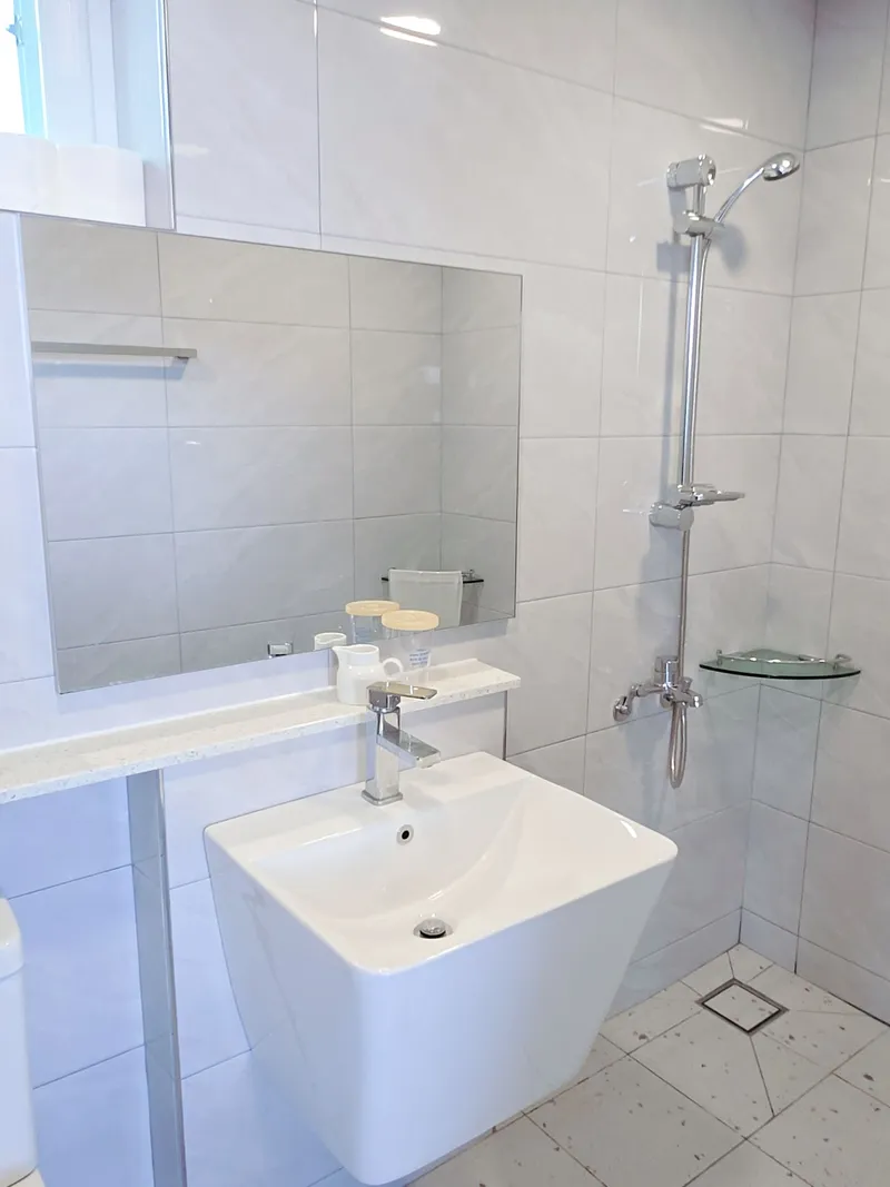 [Geoje] Hakdong Mongdol 3-Second Sea View Terrace Accommodation 3