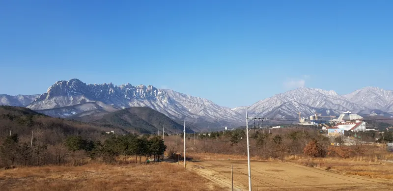 [Sokcho] Ulsanbawi House 14
