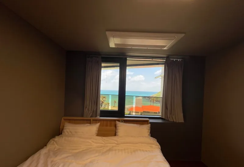 [Jocheon, Jeju] Ocean View Room 204, 10 seconds walk from Hamdeok Beach 2