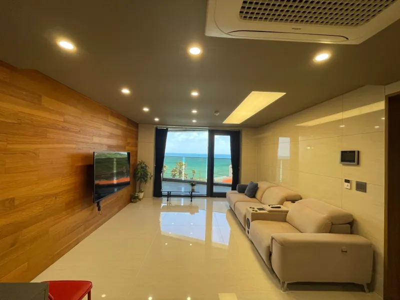 [Jocheon, Jeju] Ocean View Room 204, 10 seconds walk from Hamdeok Beach 5