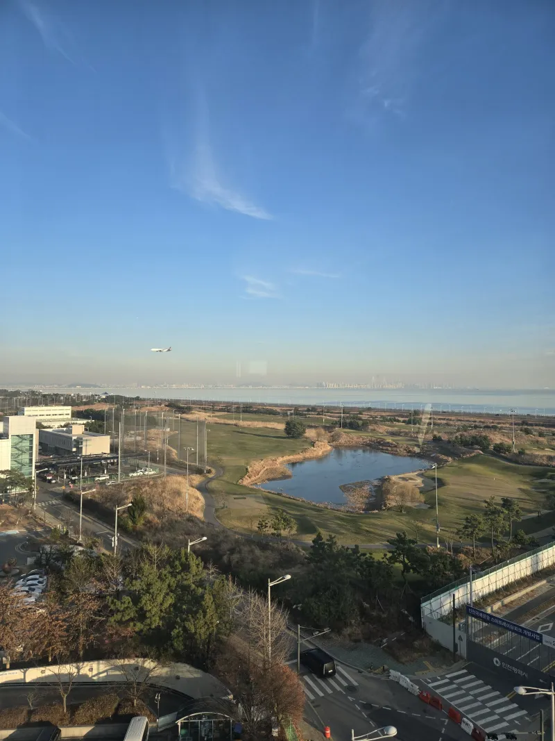 [Yeongjong, Incheon] Incheon Airport Ocean View Fully Furnished Large Room 16