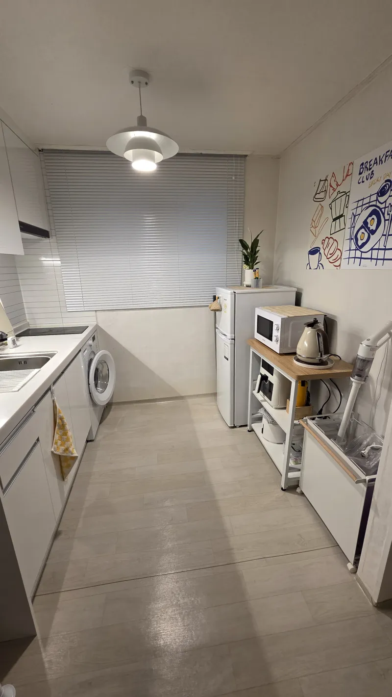 [Yeongdeungpo, Seoul] Fully furnished semi-basement B01, 10-minute walk from Yeongdeungpo Station 9