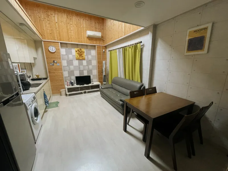 [Seongsan, Seogwipo] Small, private cottage in the Jeju countryside filled with the scent of cypress #DogFriendly 7