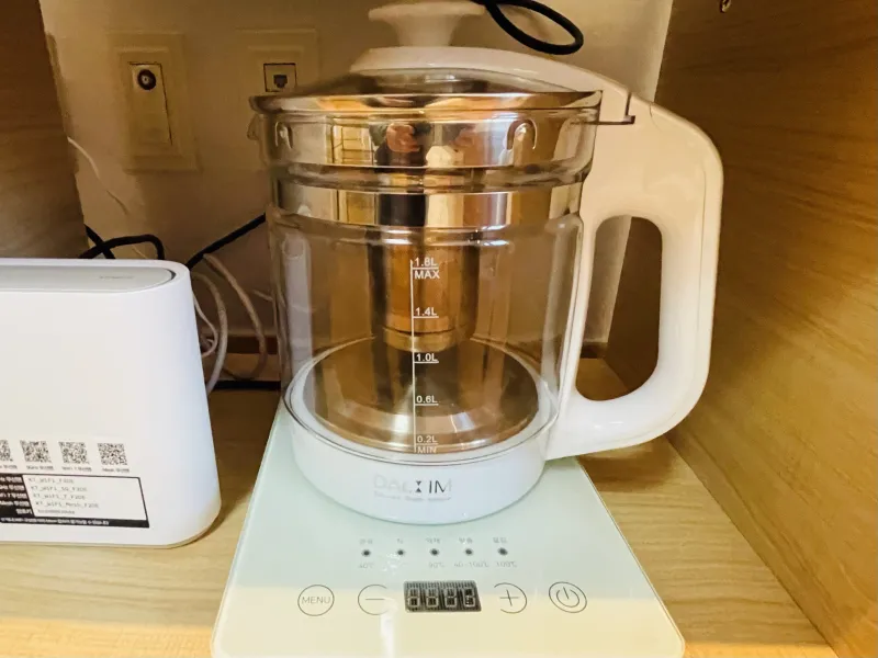 [Mapo, Seoul] 11th floor luxury, fully furnished, emotional one-room officetel connected to Mapo Station 30
