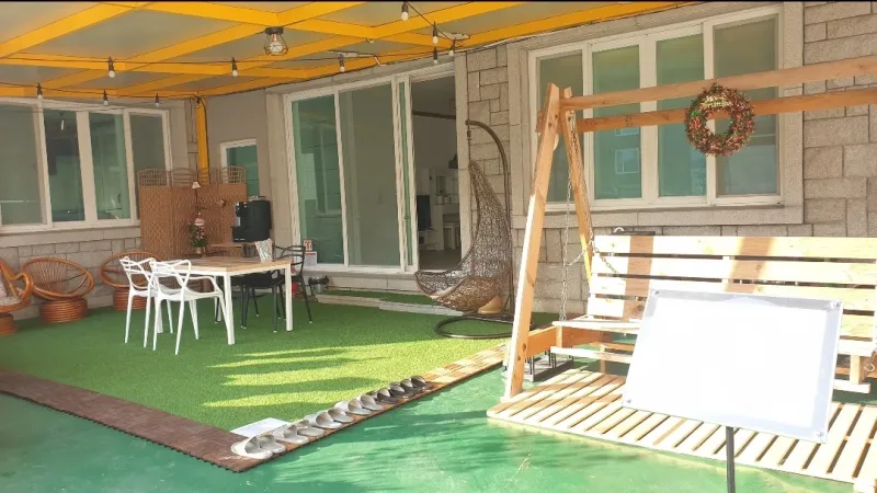 [Gyeongju][Gyeongju, Gyeongsangbuk-do] Eupseong-an/Hwangridan-gil 2nd floor terrace barbecue 25
