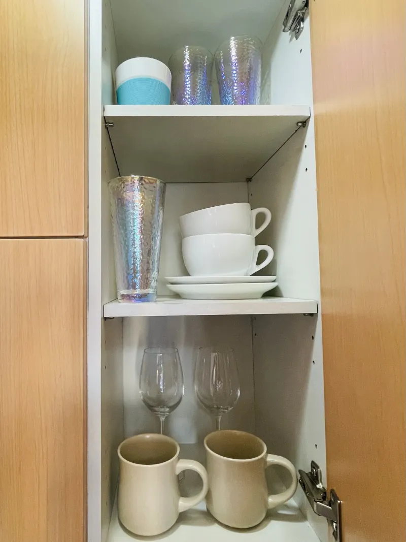[Mapo, Seoul] 11th floor luxury, fully furnished, emotional one-room officetel connected to Mapo Station 13