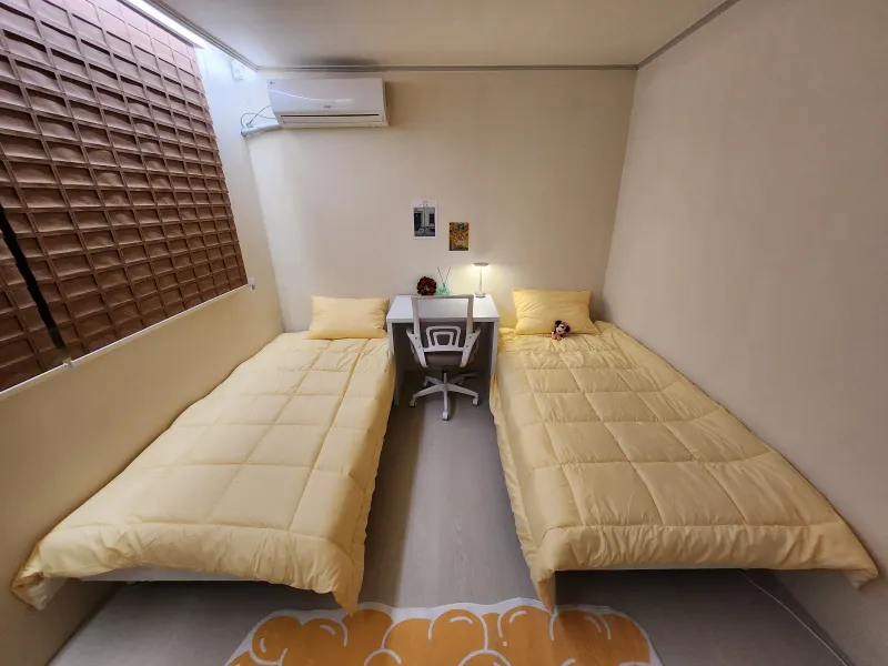 [Mapo, Seoul] Women-only share house 10 minutes from Hongdae (Room C - 2 people) 3