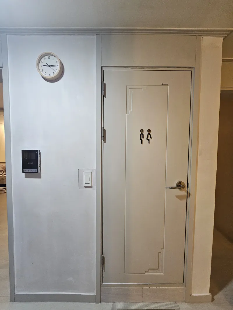 [Mapo, Seoul] Women-only share house 10 minutes from Hongdae (Room C - 2 people) 11