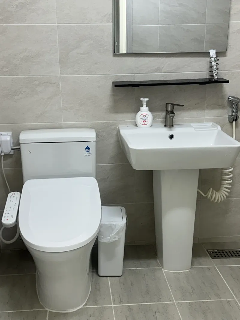 [Daejeong, Seogwipo] A newly built two-room detached house with a spacious yard in a quiet village near Songaksan Mountain. 7