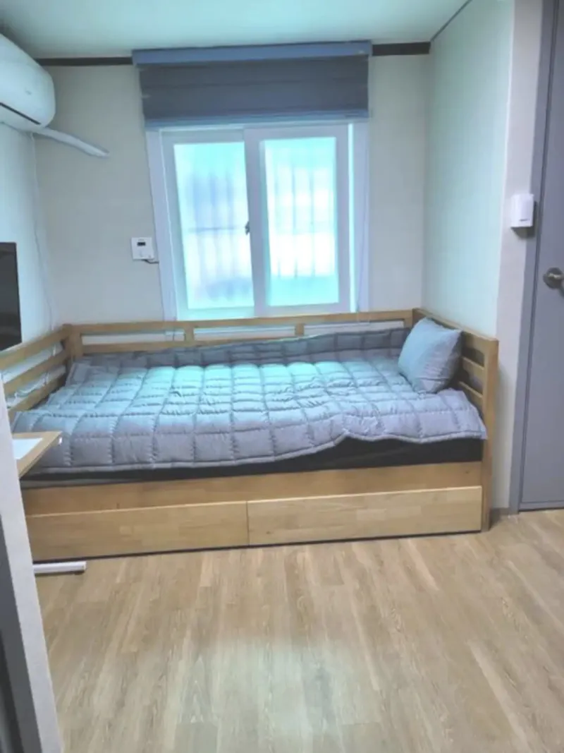 [Michuhol, Incheon] Fully Furnished Studio Apartment near Incheon Terminal Station, Munhak Stadium Station, Arts Center Station, and Inha University 3