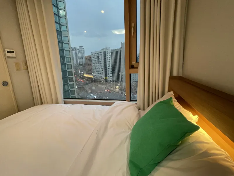 [Mapo, Seoul] 11th floor luxury, fully furnished, emotional one-room officetel connected to Mapo Station 3