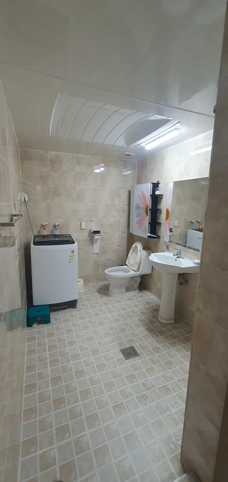 [Changwon] Two-room apartment 5 minutes by car from the bus terminal 4