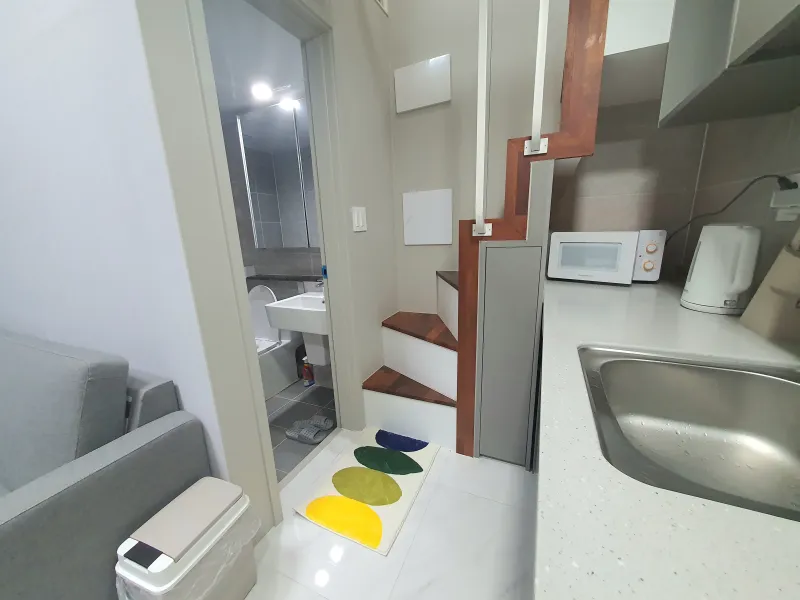 [Gangnam, Seoul] Fully furnished duplex house with a great view, 30 seconds from Cha Hospital in Yeoksam Station, Eonju Station, parking 9