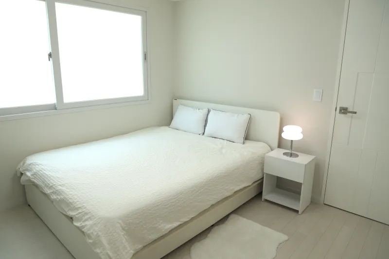 [Mapo, Seoul] A clean 3-room apartment 3 minutes walk from the Gyeongui Line Forest Road 7
